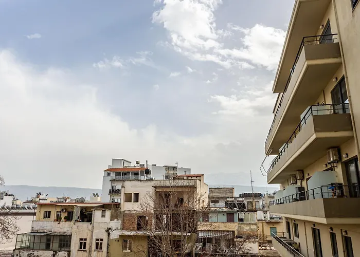 Dimi's Center In Chania アパート