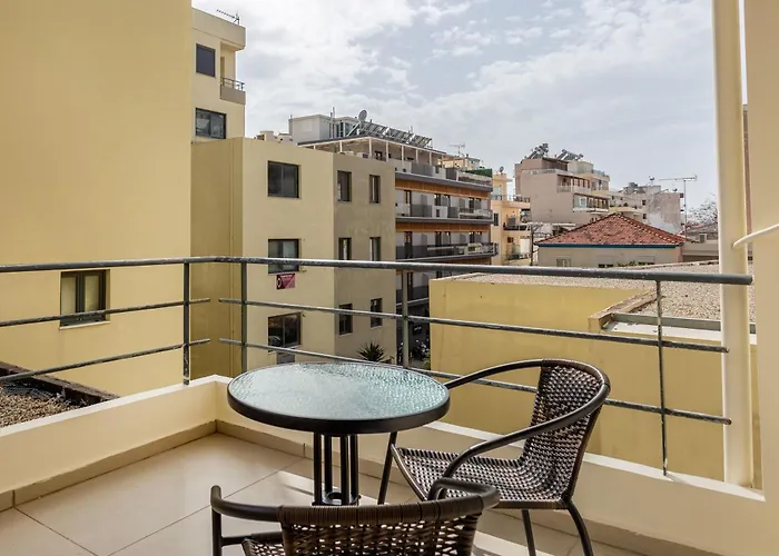 Dimi's Center In Chania Hanya